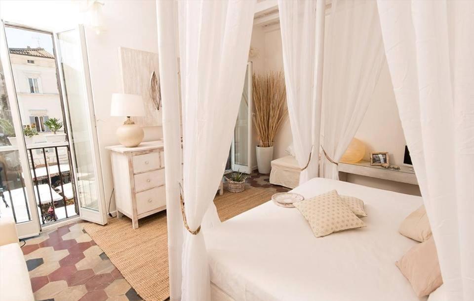 Campo With View And Balcony Rom
